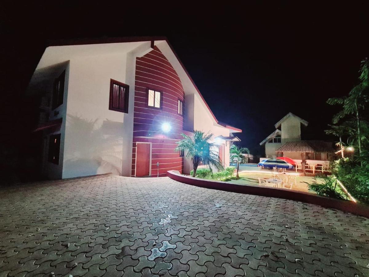 Nilgiri With Swimming Pool Villa *